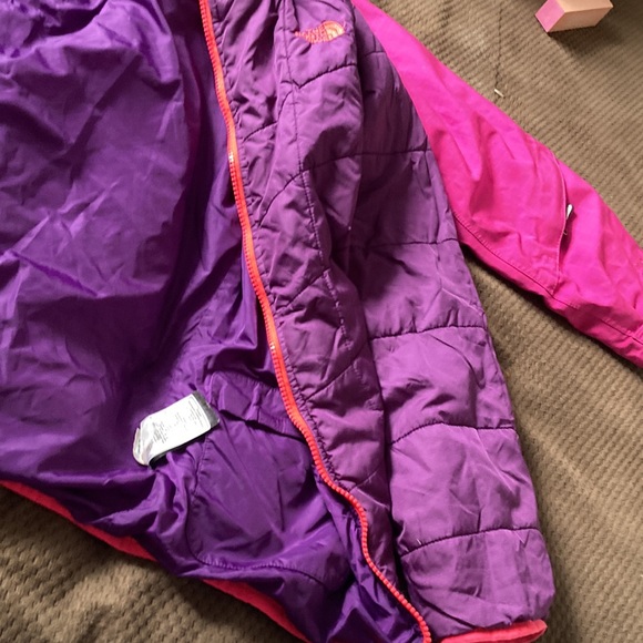Pink and purple North face coat two pieces zip up with zipper pockets - Picture 13 of 16